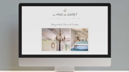 Desktop mockup front view